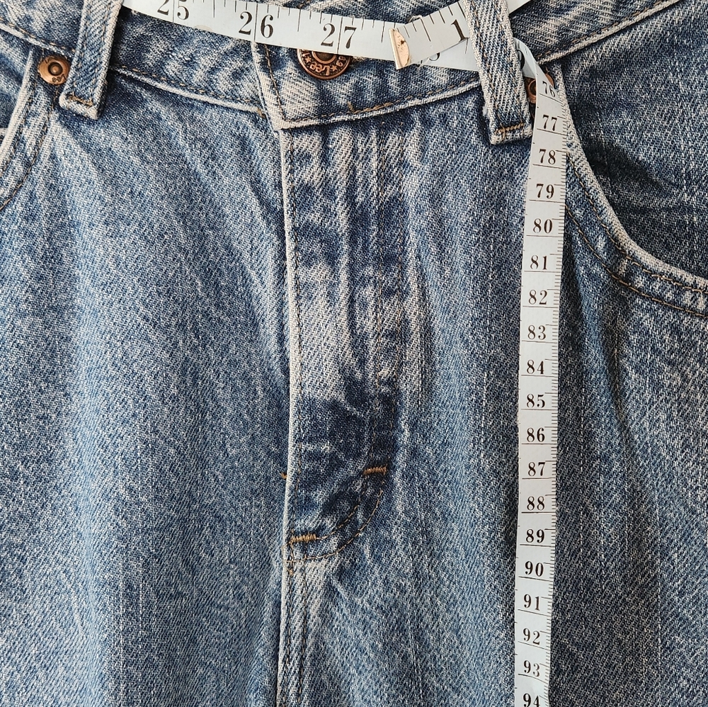 Classic High Rise Denim Jeans - Picture 3 of 4